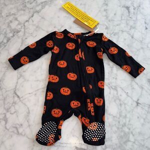 NWT ANGEL DEAR HALLOWEEN PUMPKIN FOOTIE